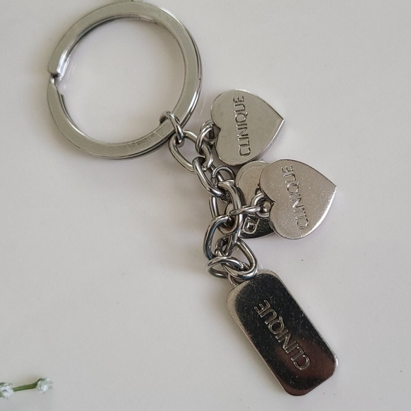 Clinique Keychain NWOT - Picture 5 of 6